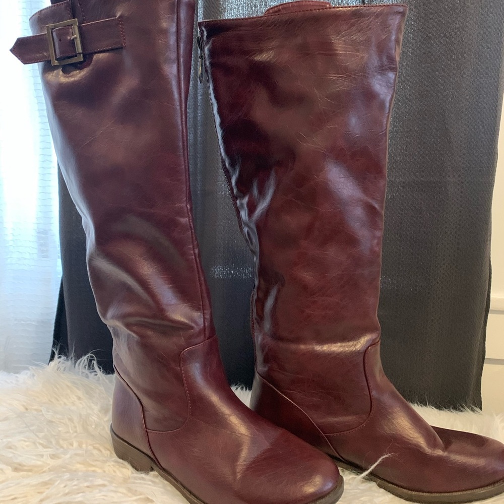 Burgundy Stylish Boots